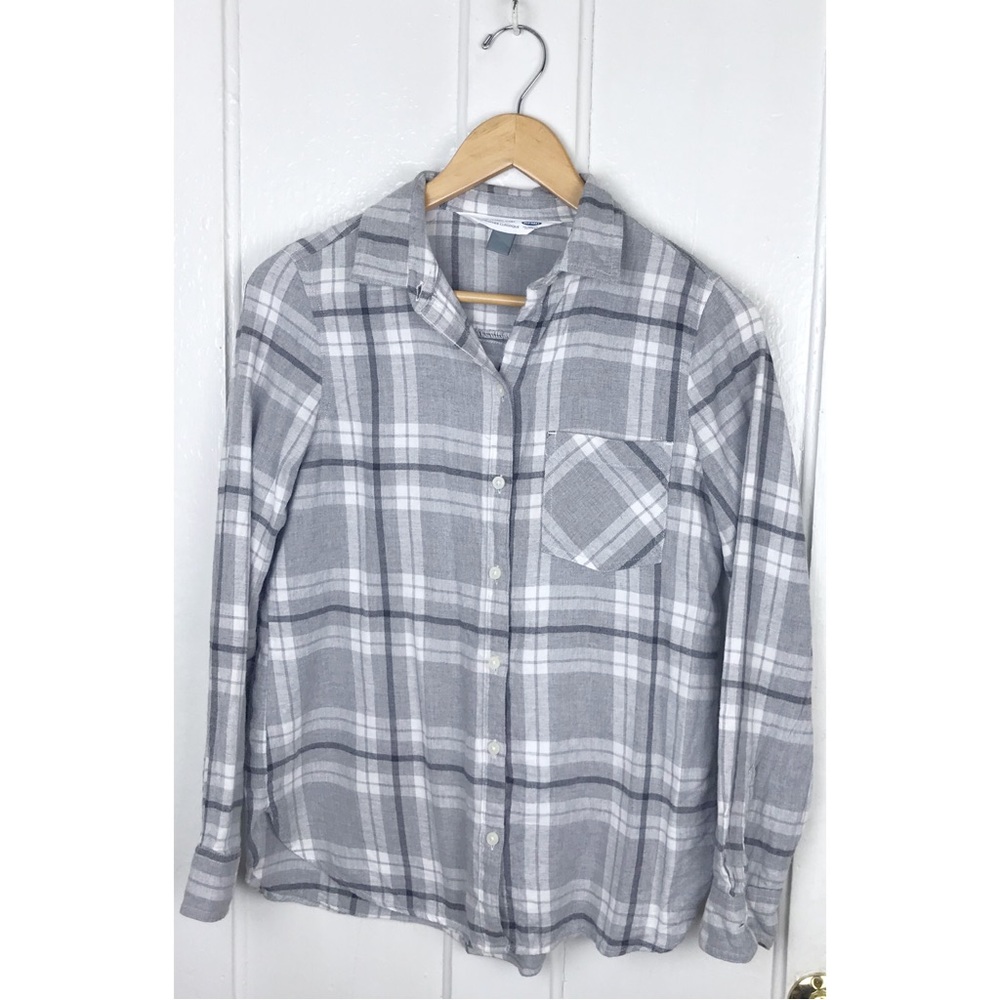 old navy : size : M : casual ‘the classic shirt’ plaid long sleeve flannel shirt